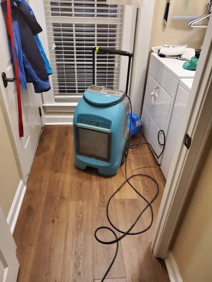 Commercial dehumidifier deployed for Flood Damage Cleanup in Midwest City